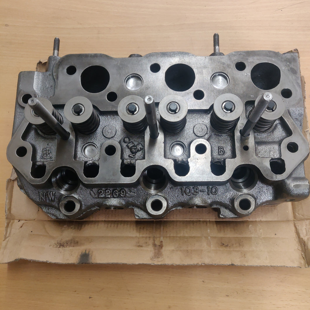 Cylinder Head 111017610 111017200