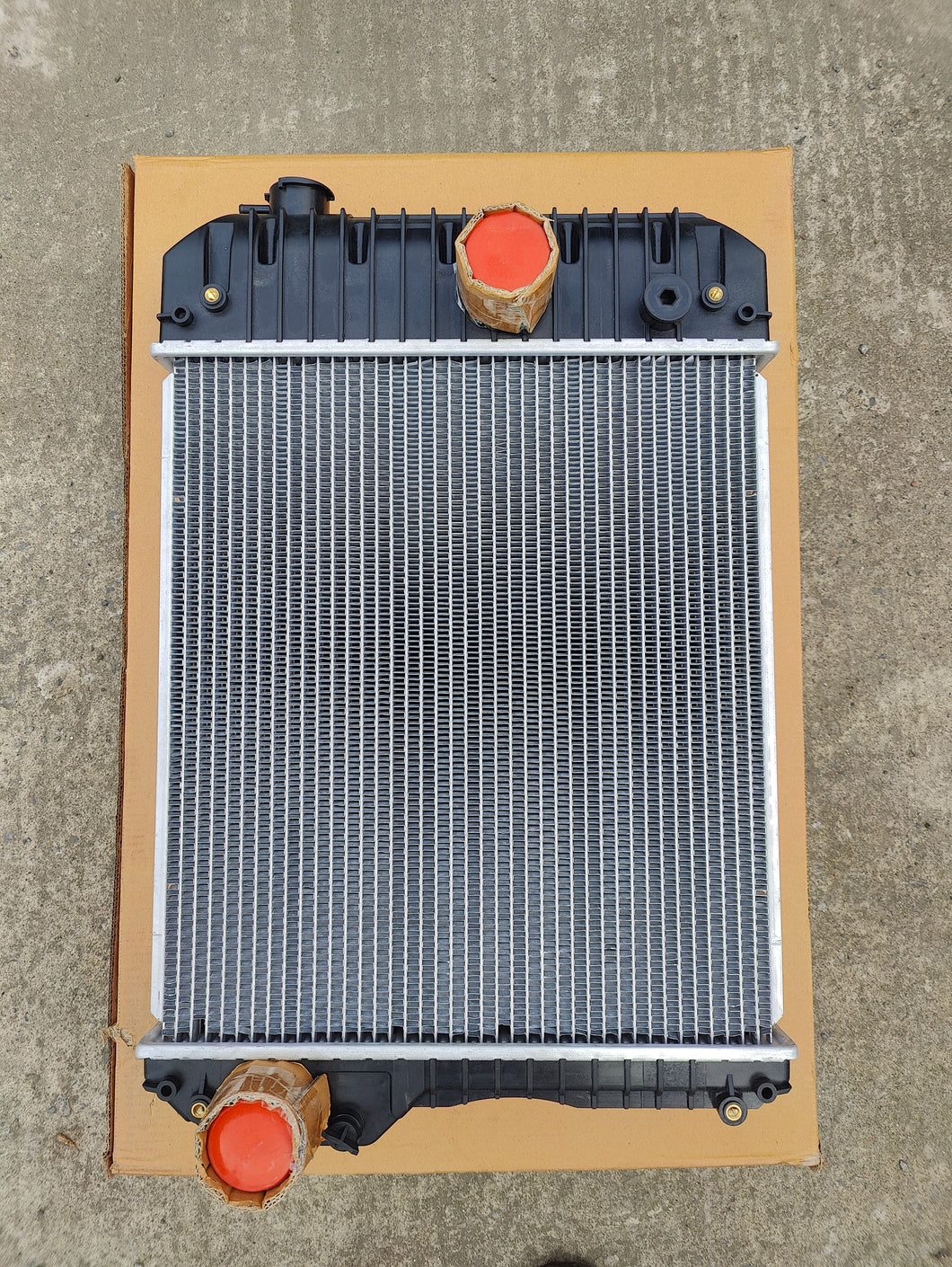 Radiator 2485B276 T430479