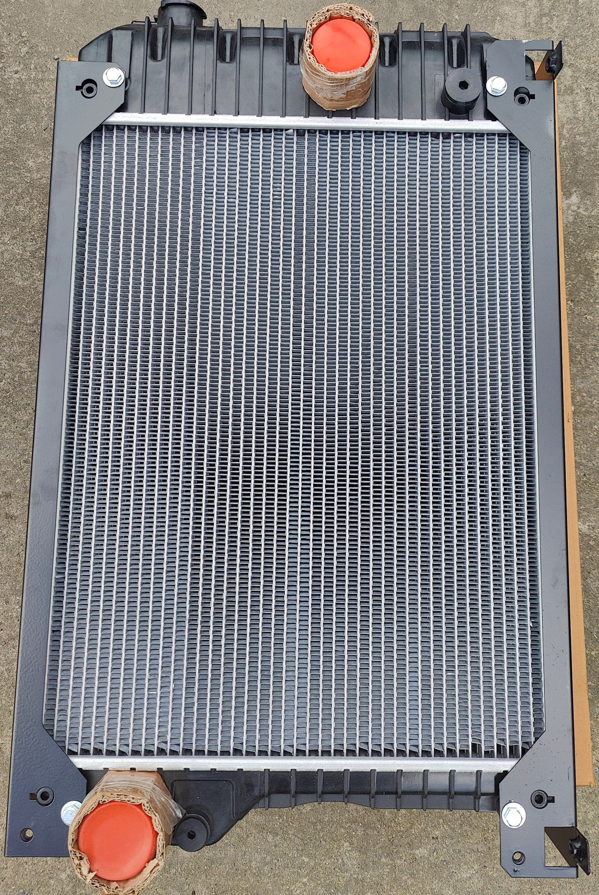 Radiator 2368741 2367766 – Maintech Solutions